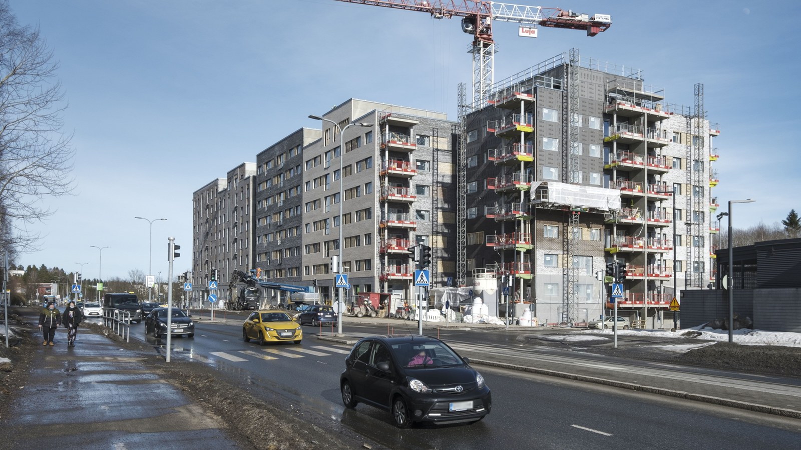 Construction d’un immeuble résidentiel en ville