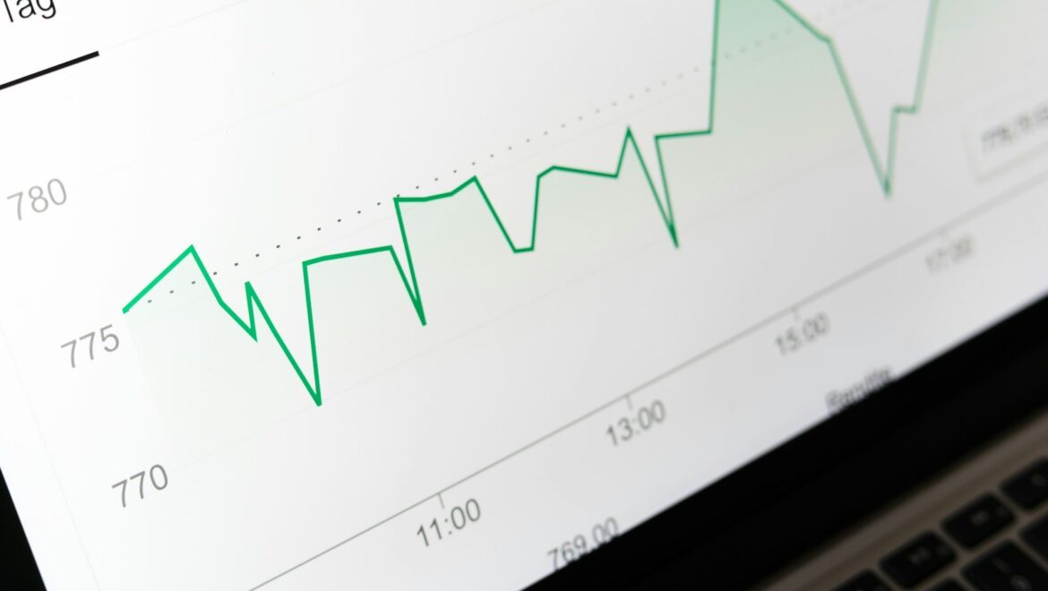Investir pendant une baisse : les plafonds du PEA